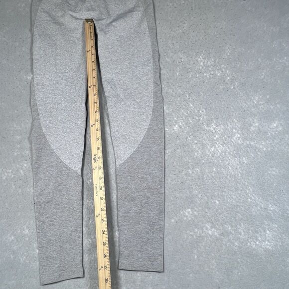 Gymshark Leggings Womens Size Medium Gray Athleisure Workout Running Legging - Picture 7 of 10